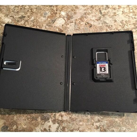 PlayStation Vita Unit 13 Sony PSV - Picture 6 of 10